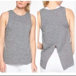 Athleta Tank Top Women's XS Foothill Seamless Athletic Tie Back Heather‎ Gray